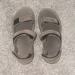 Teva Men’s Hudson Outdoor River Sandal in Taupe Size 8 Teva Men main image 3